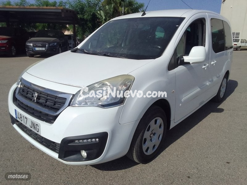 Peugeot Partner TEPEE 1.6 HDI 100 CV. de 2016 con 200.000 Km por 10.500 EUR. en Murcia