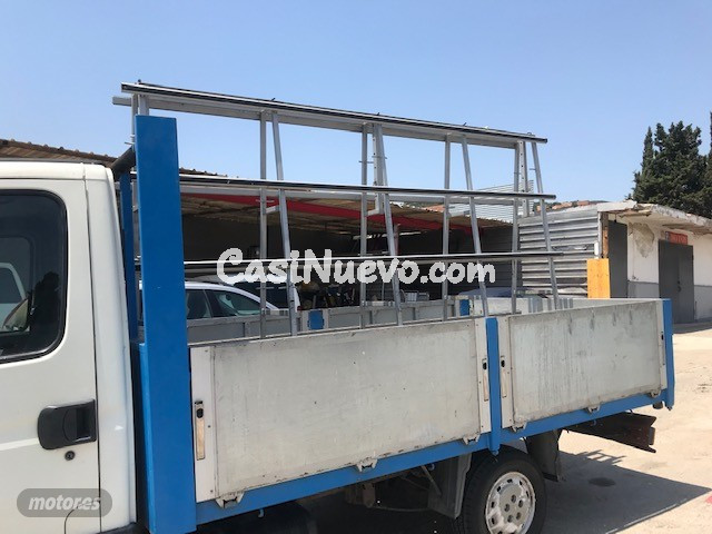 Iveco Daily 29L12 de 2003 con 320.000 Km por 5.200 EUR. en Barcelona