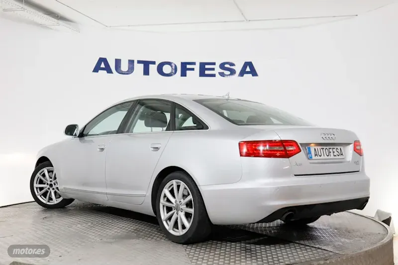 Audi A6 - foto 30