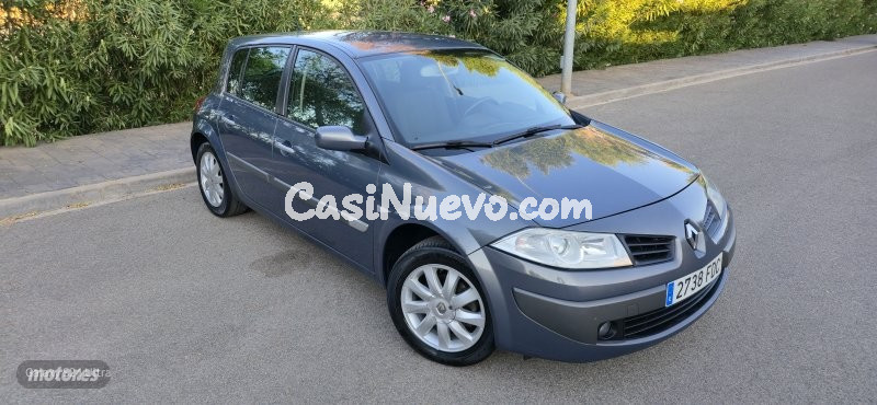 renault megane 2006 / 319.000km.