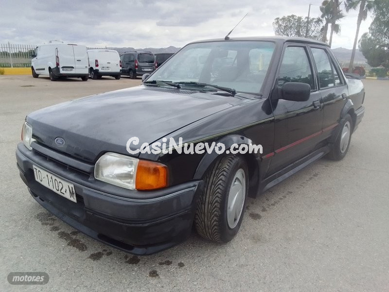 Ford Orion 1.6 i GUIA de 1988 por 2.800 EUR. en Murcia