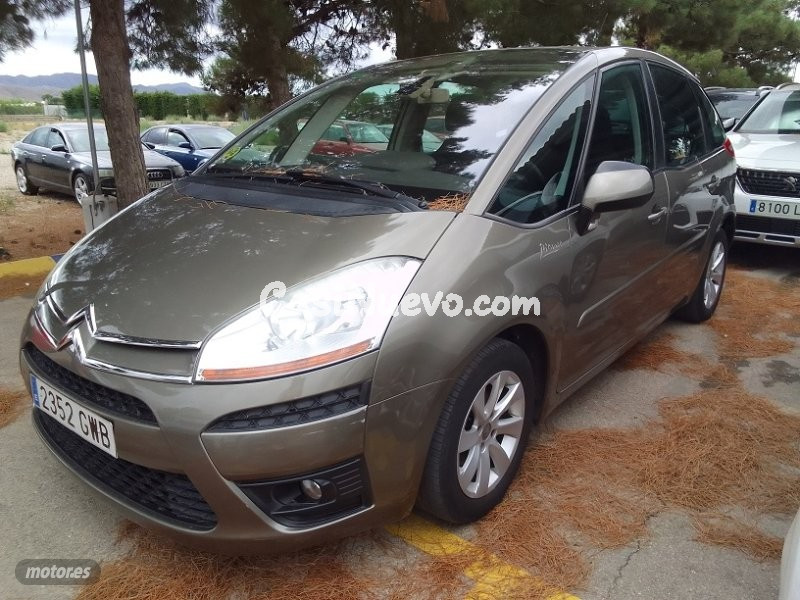 Citroen C4 Picasso SX 1.6 HDI 110 CV. de 2010 con 180.000 Km por 7.300 EUR. en Murcia