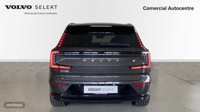 Volvo EX90 - foto 4