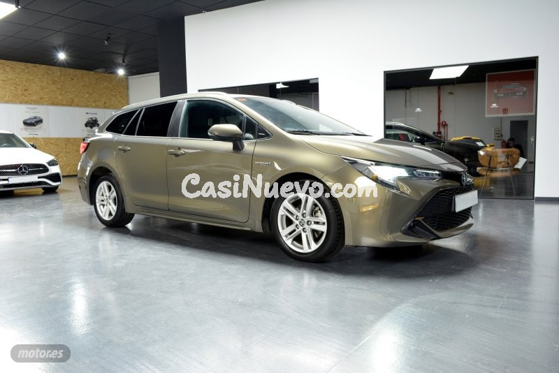 Toyota Corolla 1.8 125 Hibrido Touring Business Plus E-CVT  122 CV de 2021 con 157.000 Km por 16.700...