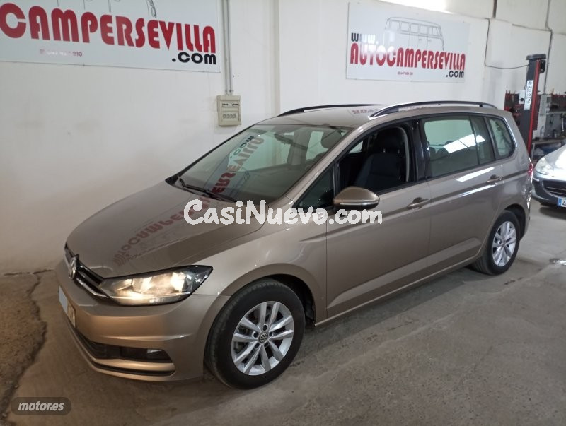 Volkswagen Touran Business Navi 1.6 Tdi 115cv Bmt de 2017 con 231.993 Km por 13.500 EUR. en Sevilla