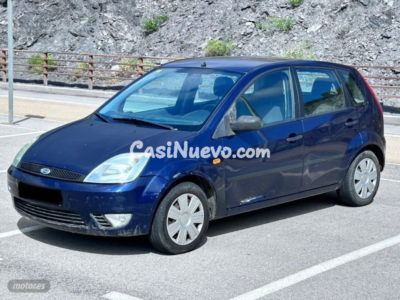 Ford Fiesta 1.4tdci de 2003 con 170.000 Km por 2.700 EUR. en Almeria