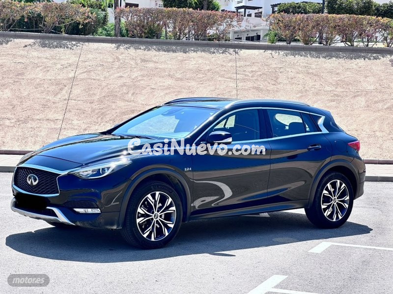 Infiniti QX30