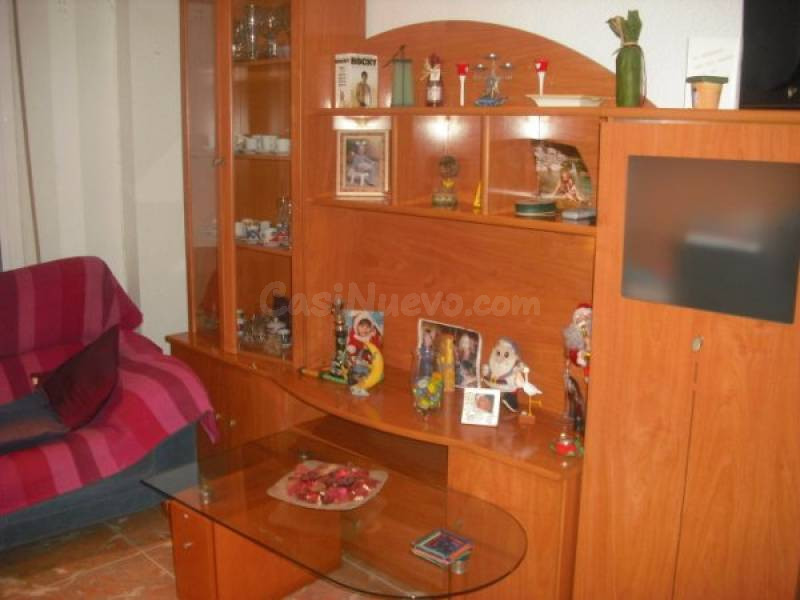 Piso en venta en Elche con 3 hab. y 1 baño Piso sector-quinto