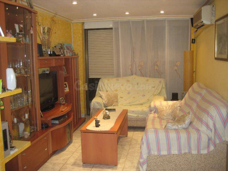 Piso en venta en Elche con 3 hab. y 1 baño Piso sector-quinto