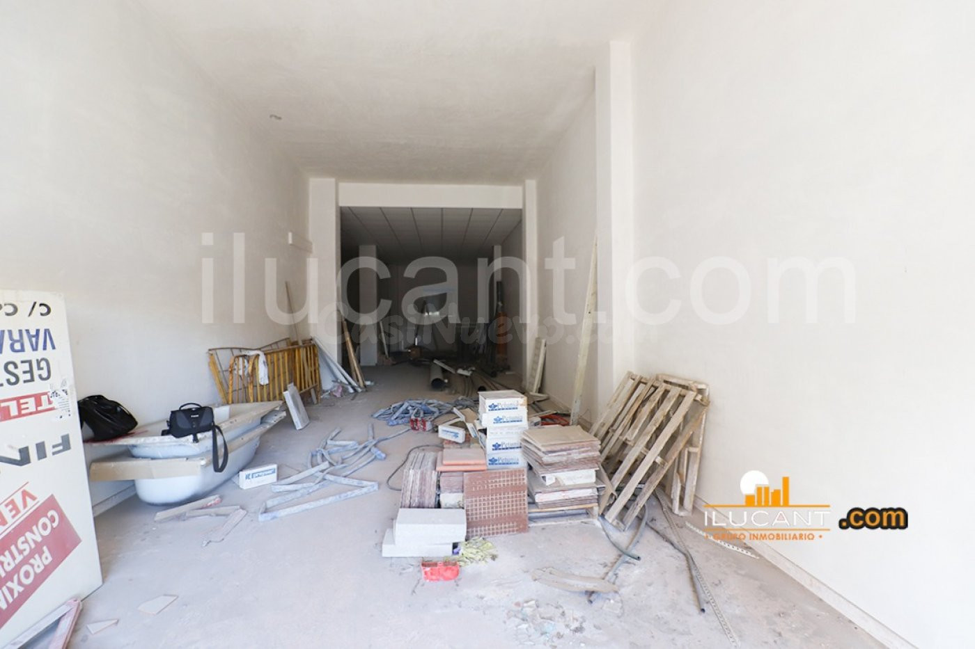 Oficina en venta en Alcalá de Henares con 1 baño Oficina altozano
