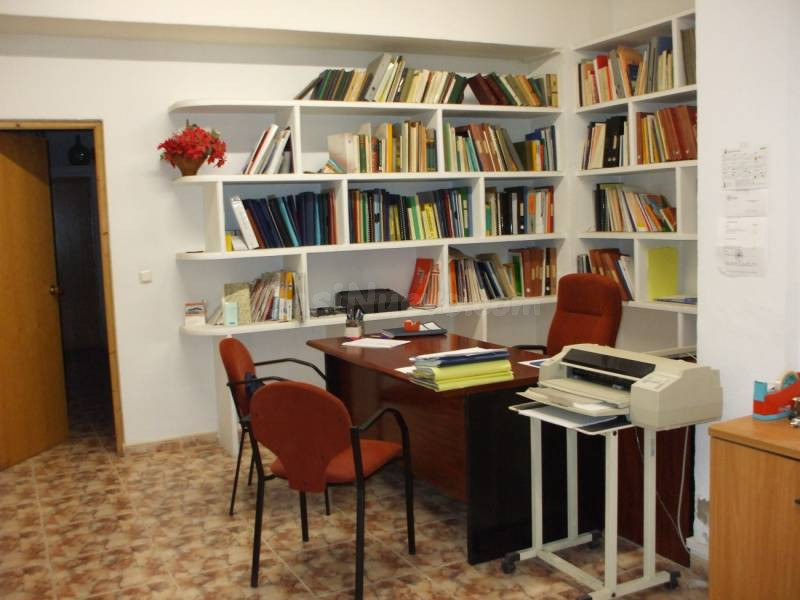 Local comercial en venta y alquiler en Campoamor Local comercial campoamor