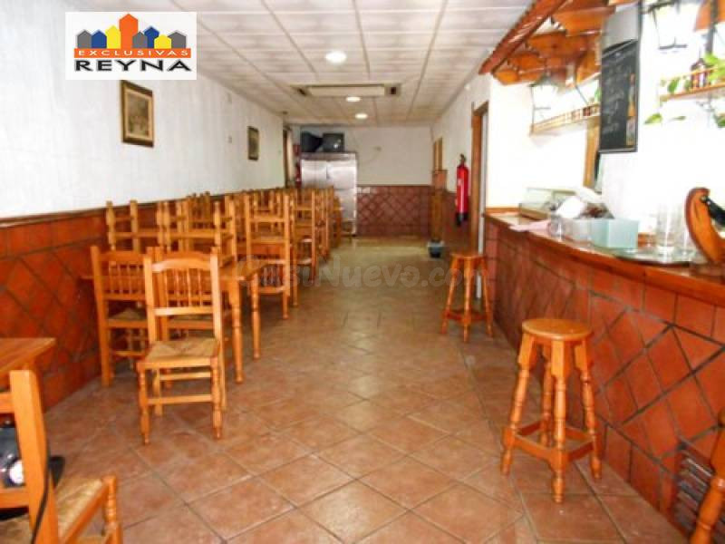 SE ALQUILA LOCAL COMERCIAL EN ELCHE