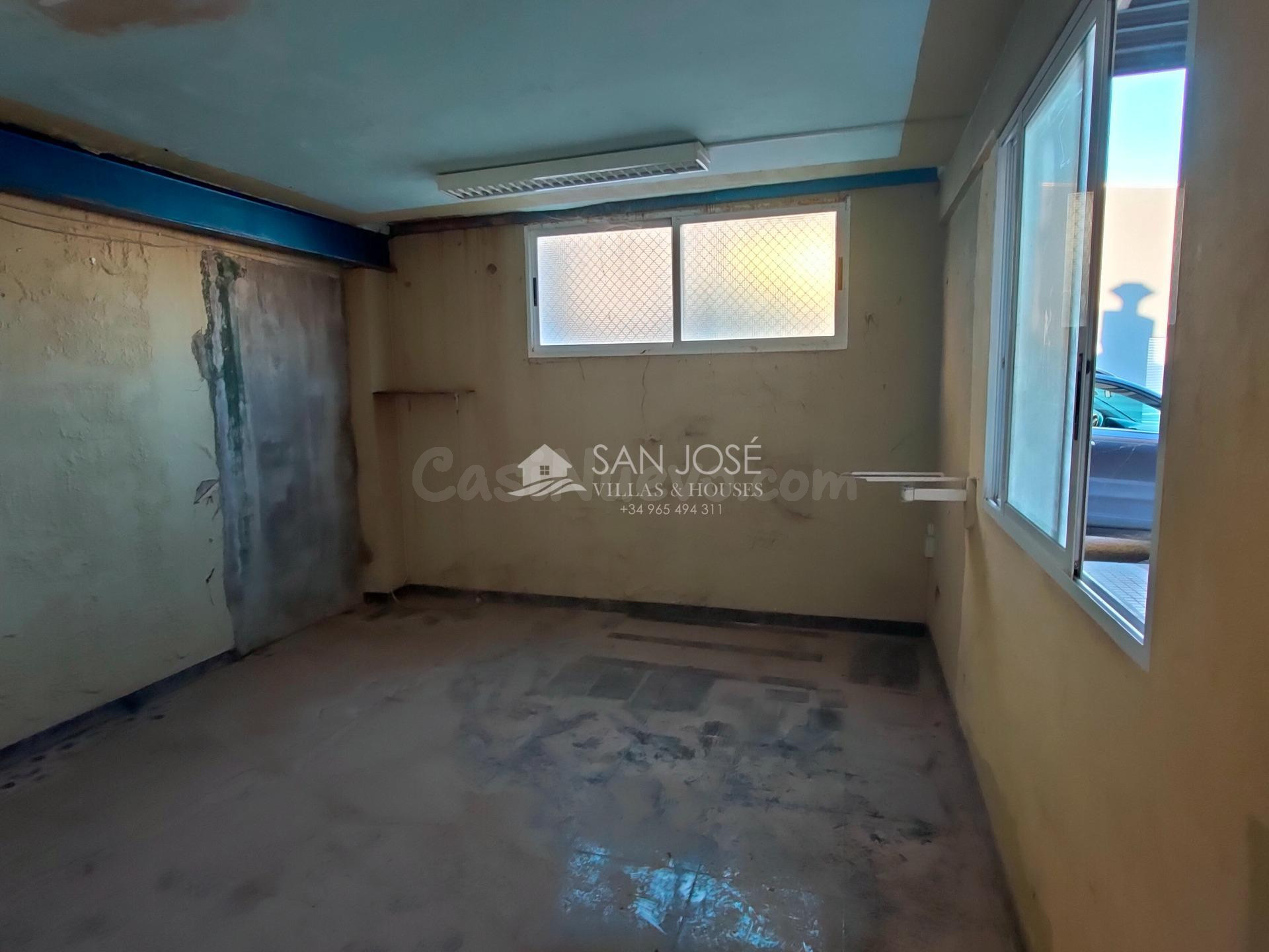 INMOBILIARIA SAN JOSE ALQUILA NAVE DE ALMACENAJE EN ASPE - foto 4