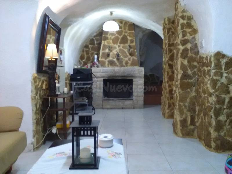 BONITA CASA CUEVA EN HONDON DE LAS NIEVES,ALICANTE,ESPAÑA