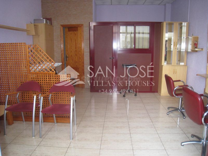 SE ALQUILA LOCAL EN ASPE ZONA PROSPERIDAD