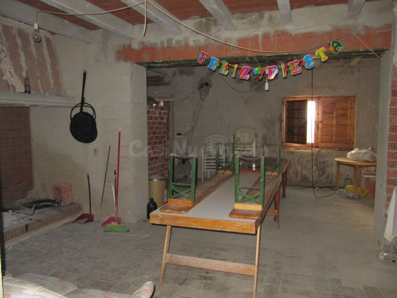 Finca rustica en Salinas con casa semireformada de 300 m2 y  - foto 3