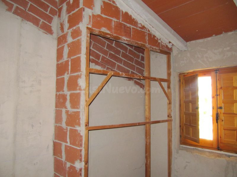 Finca rustica en Salinas con casa semireformada de 300 m2 y  - foto 4