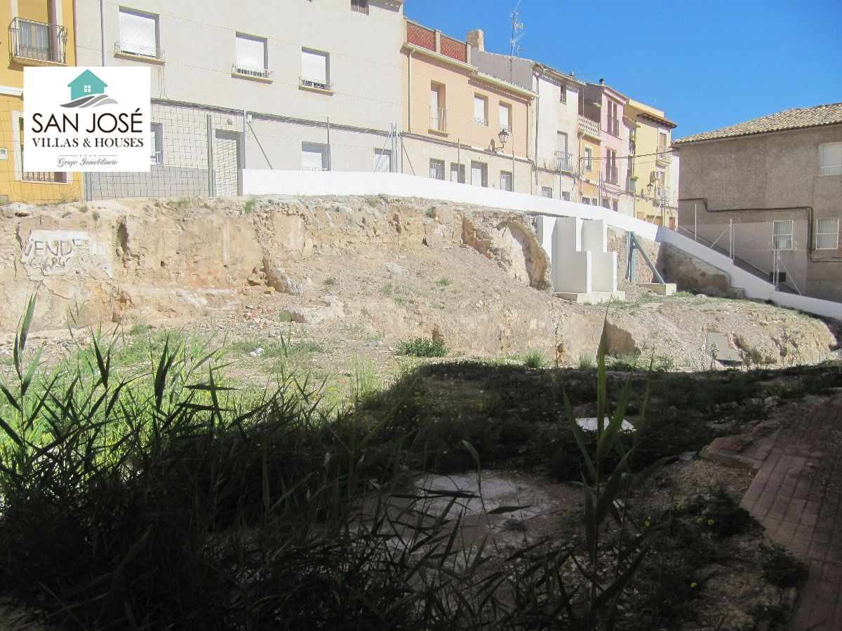 SE VENDE PARCELA CENTRO DE MONOVAR (ALICANTE)