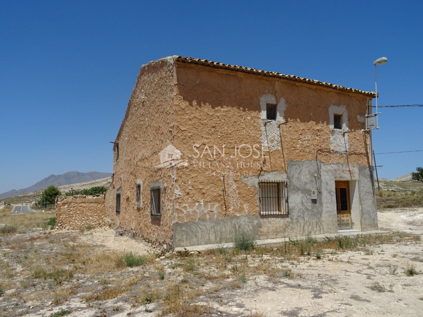 VENTA DE CASA SOLARIEGA TIPICA ESPAÑOLA, EN TORRE DEL RICO, 