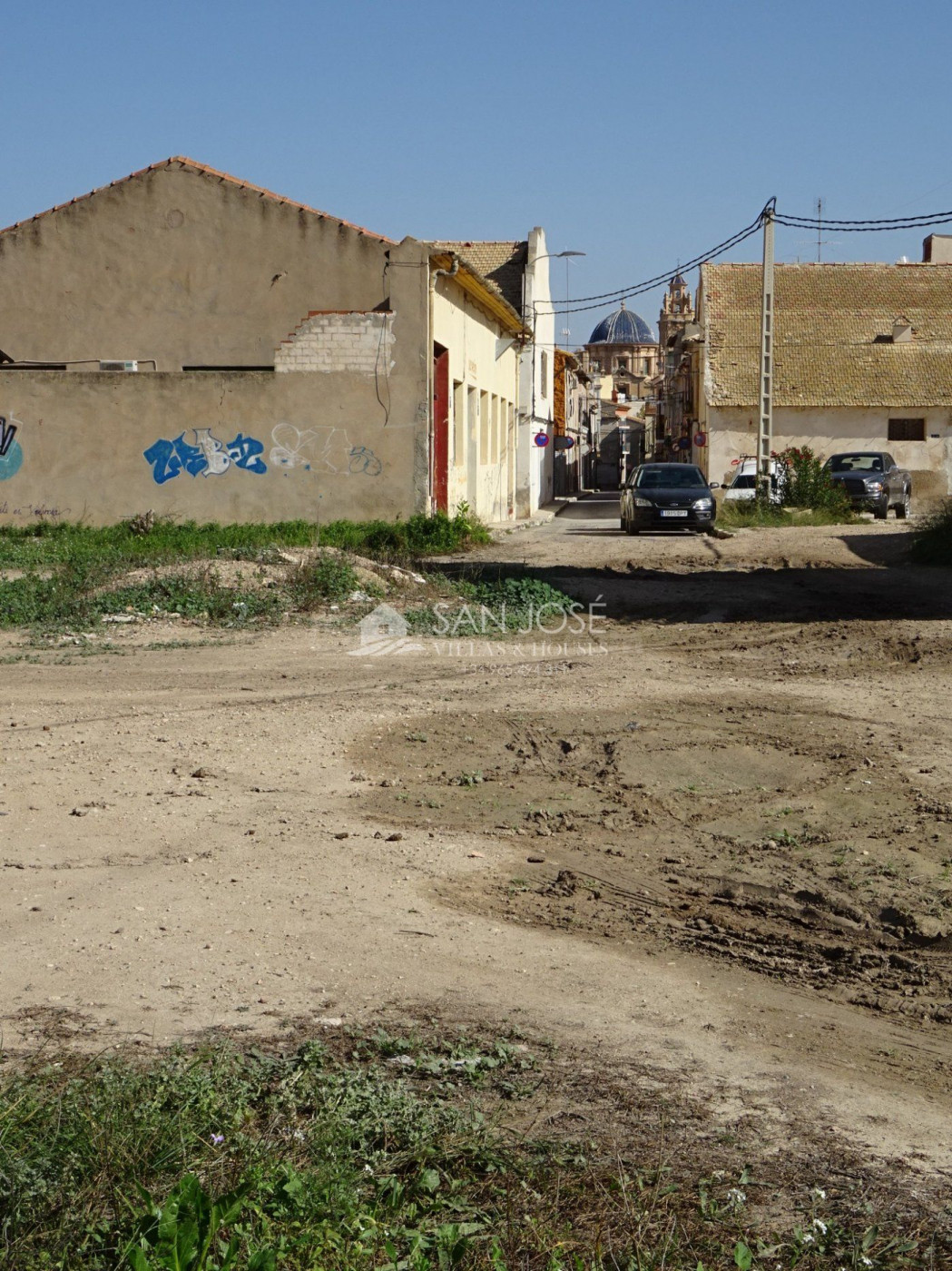 VENTA DE PARCELA URBANIZABLE EN ASPE - ALICANTE EN ZONA CENT