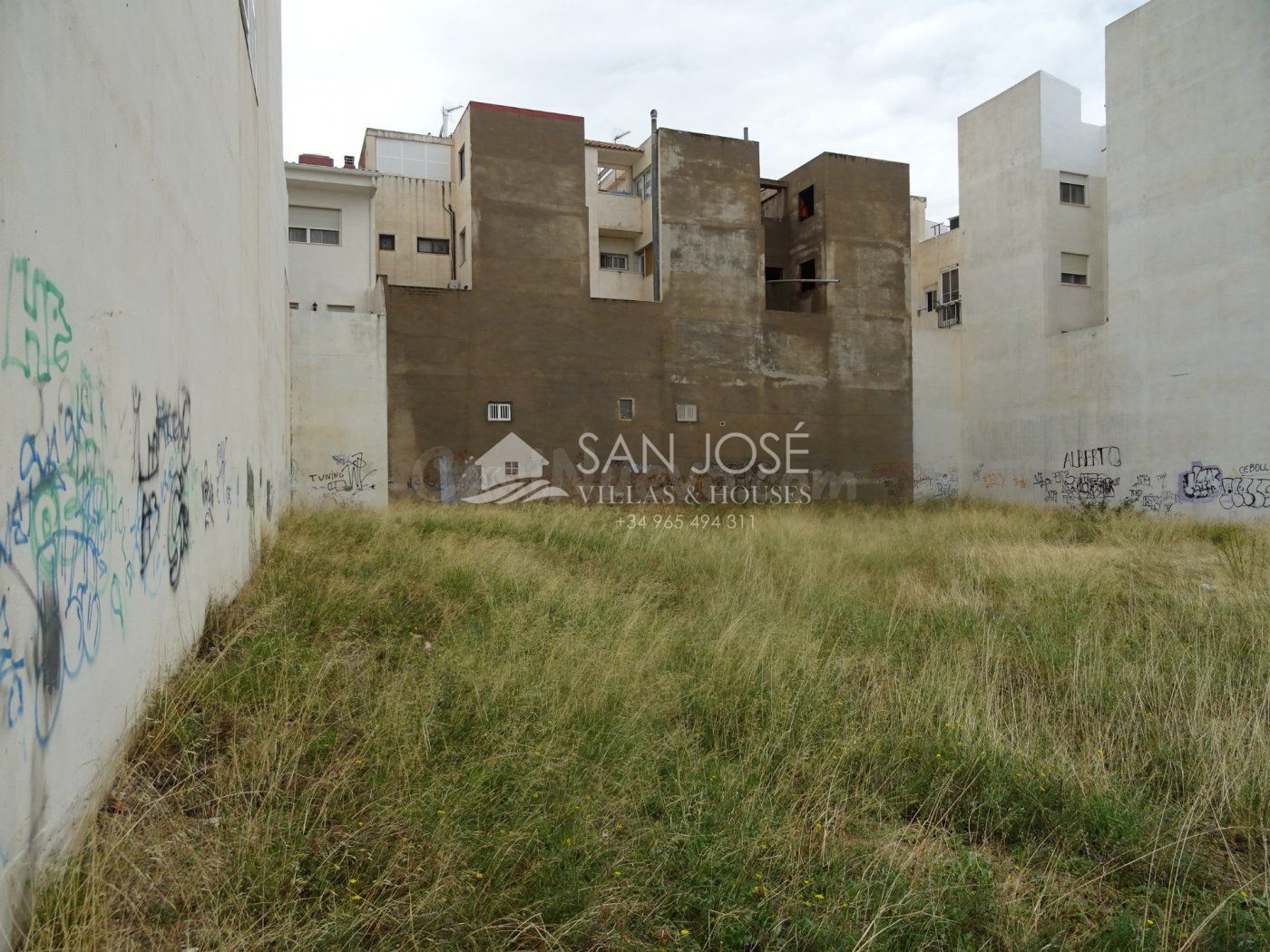 VENTA DE SOLAR URBANO EN ASPE EN BUENA ZONA