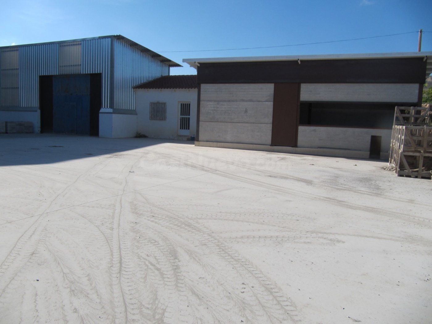 SE VENDE NAVE INDUSTRIAL EN LA ROMANA - foto 5