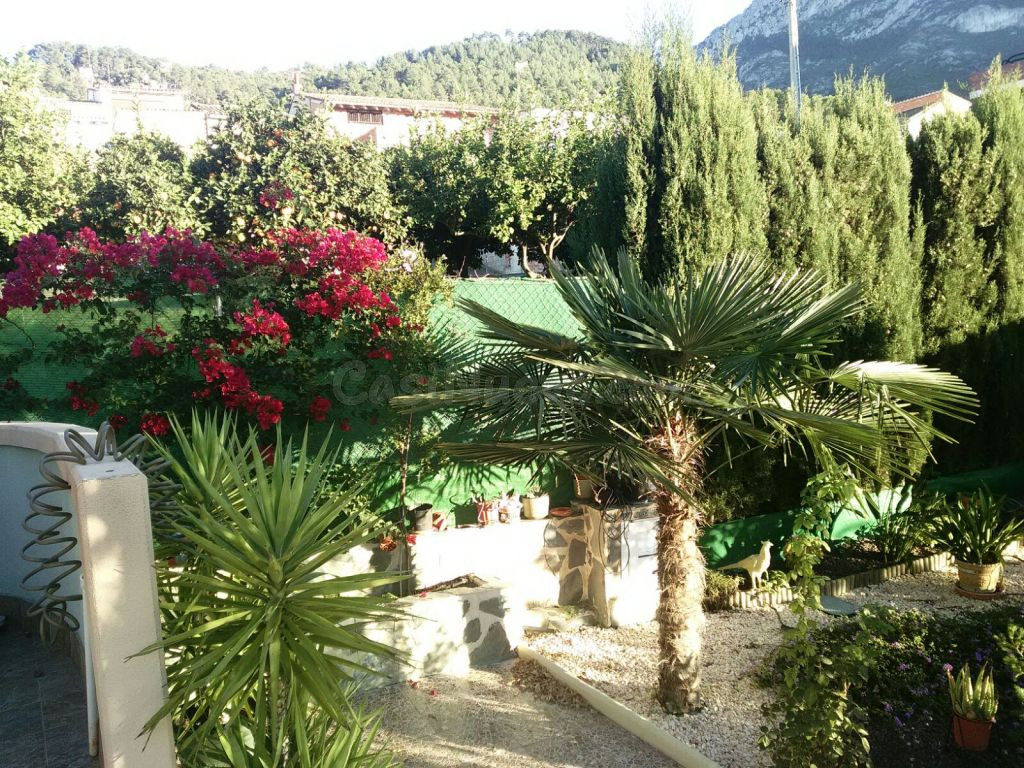 chalet estupendo,con todos los servicios a mano.estupendo pa - foto 2
