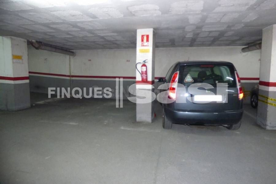 PLAZA DE PARKING EN POBLE SEC