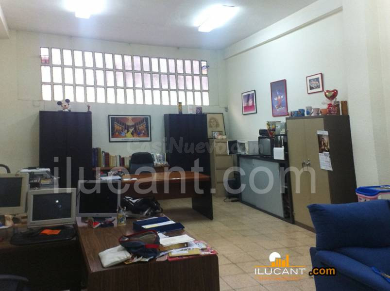 Local comercial en venta en Alcalá de Henares Local comercial carolinas-altas