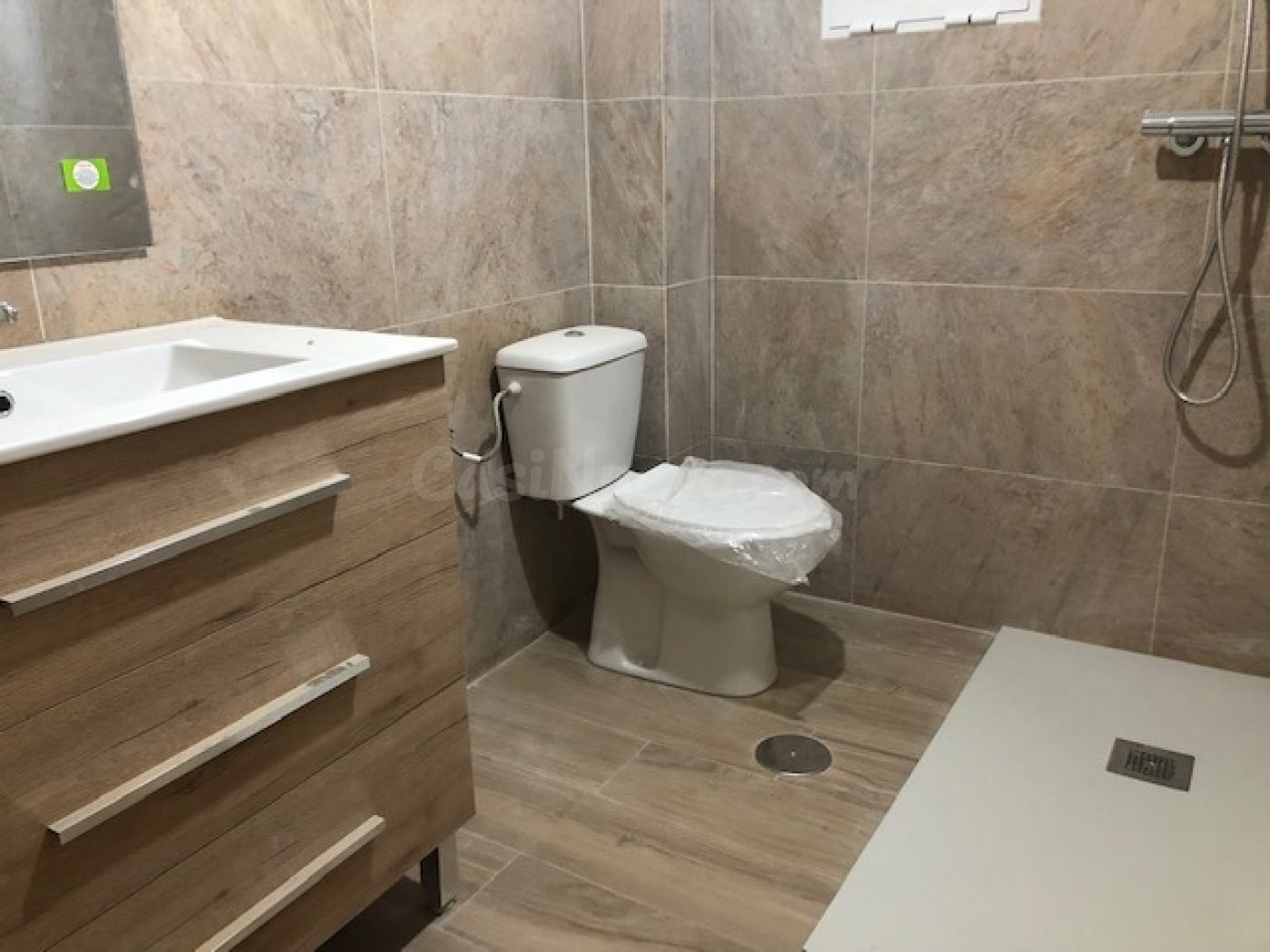REFORMADO TODO EXTERIOR, 215-€ ES TUYO