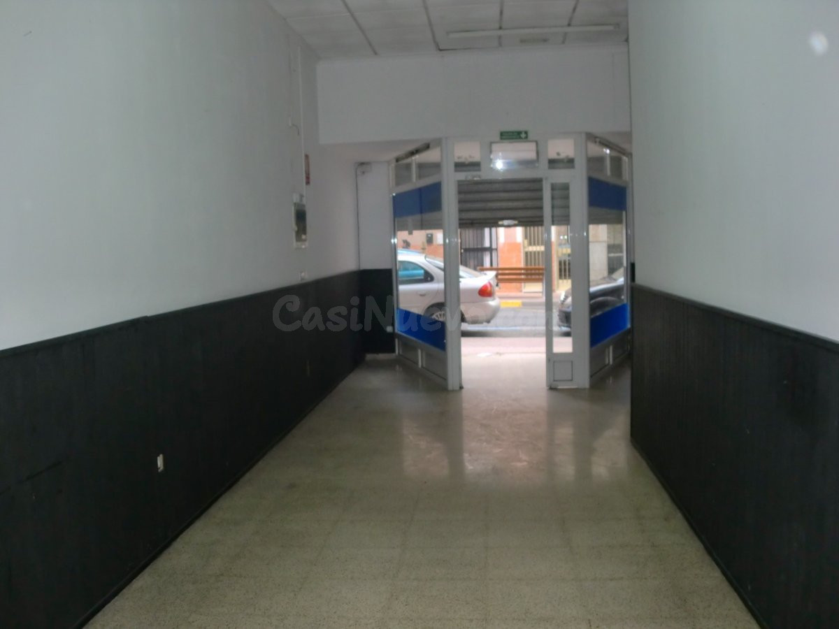 Local comercial en venta y alquiler en Elche con 1 baño Local comercial plaza-barcelona
