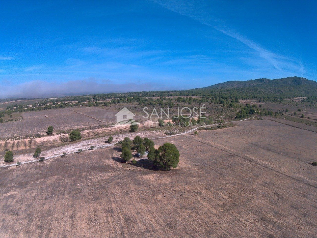 FINCA RUSTICA EN YECLA - PINOSO