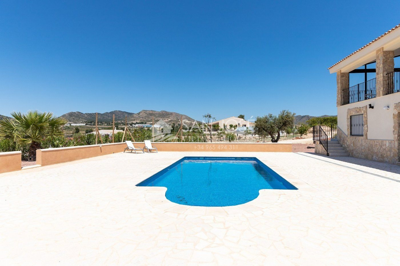 VENTA ESPECTACULAR CHALET EN LA ROMANA, ALICANTE - foto 2