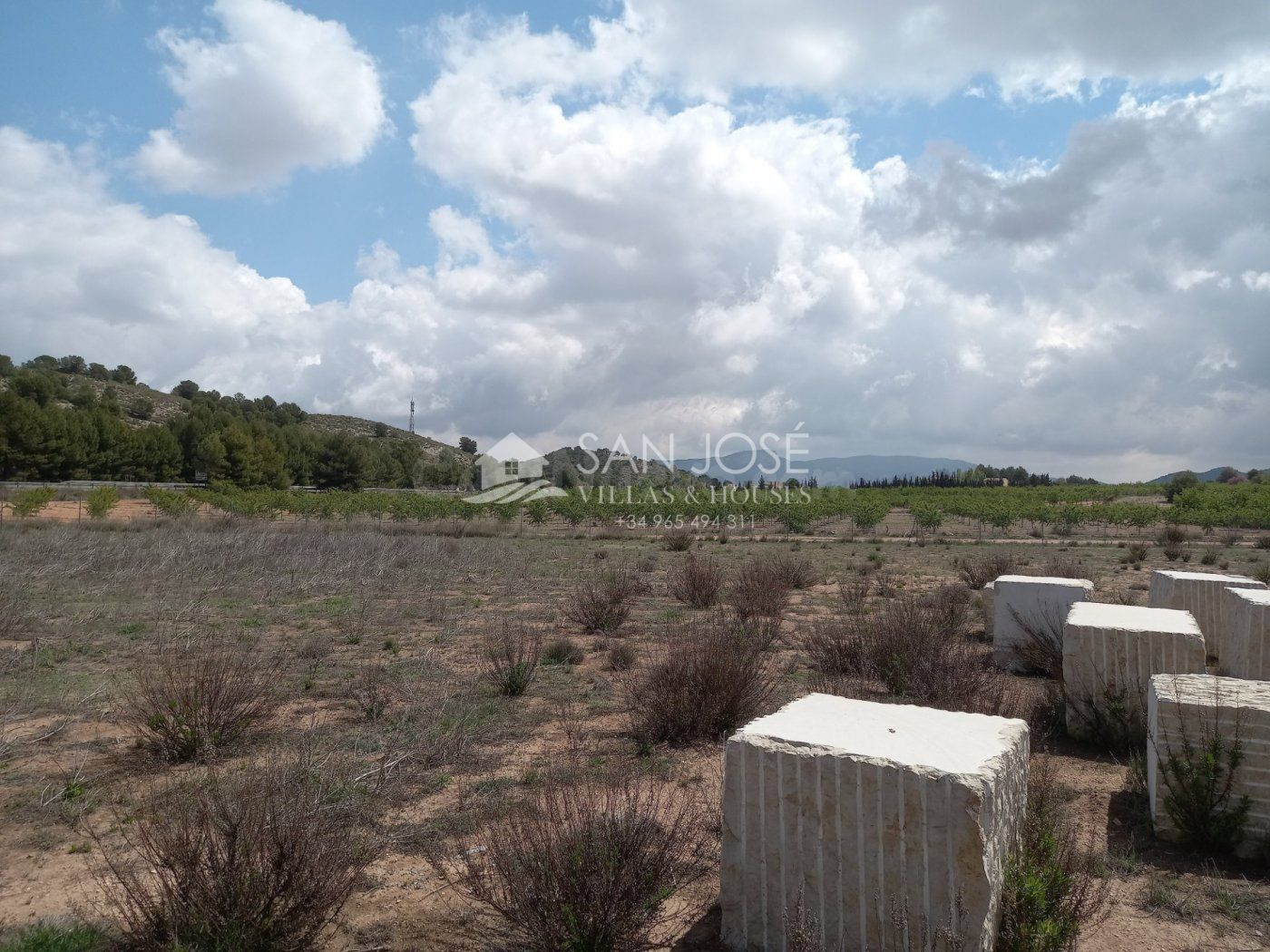VENTA DE TERRENO EN XINORLET, CON PRECIOSAS VISTAS A LA SIERRA