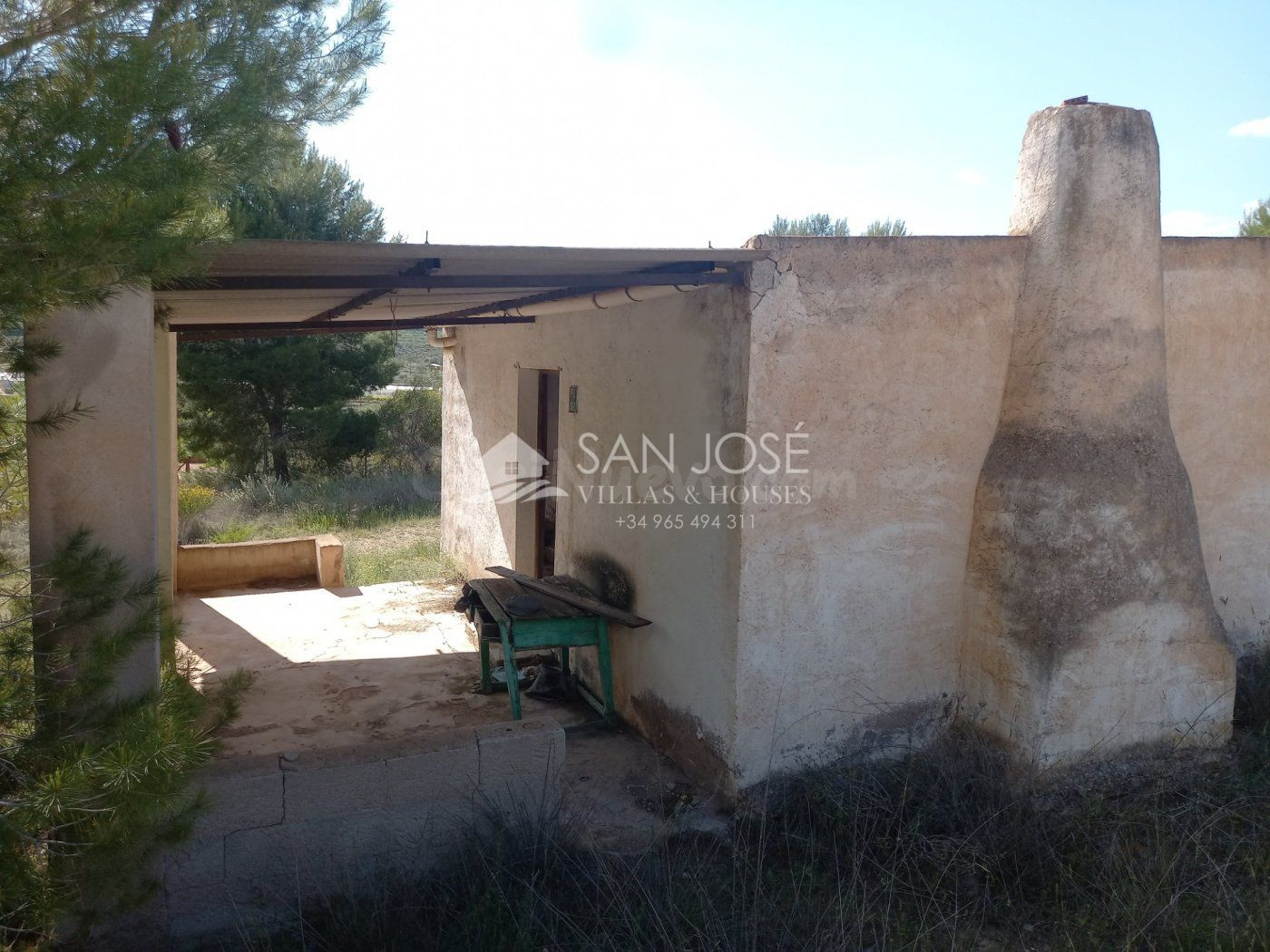 VENTA DE CASITA EN TERRENO URBANO EN MONÓVAR , ZONA DE LOS ALFORINES