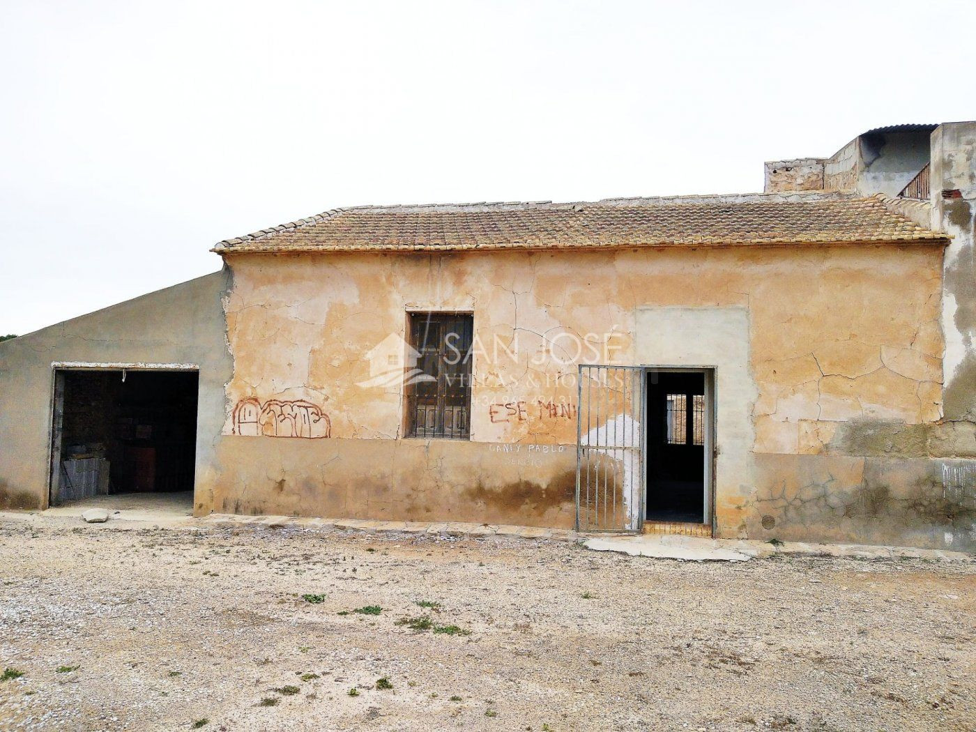 VENTA DE CASERIO EN ZONA DE COSTA
