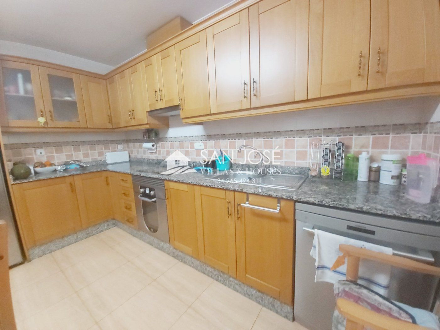 SE VENDE CASA DE UNA PLANTA EN MUY BUEN ESTADO EN HONDON DE  - foto 3