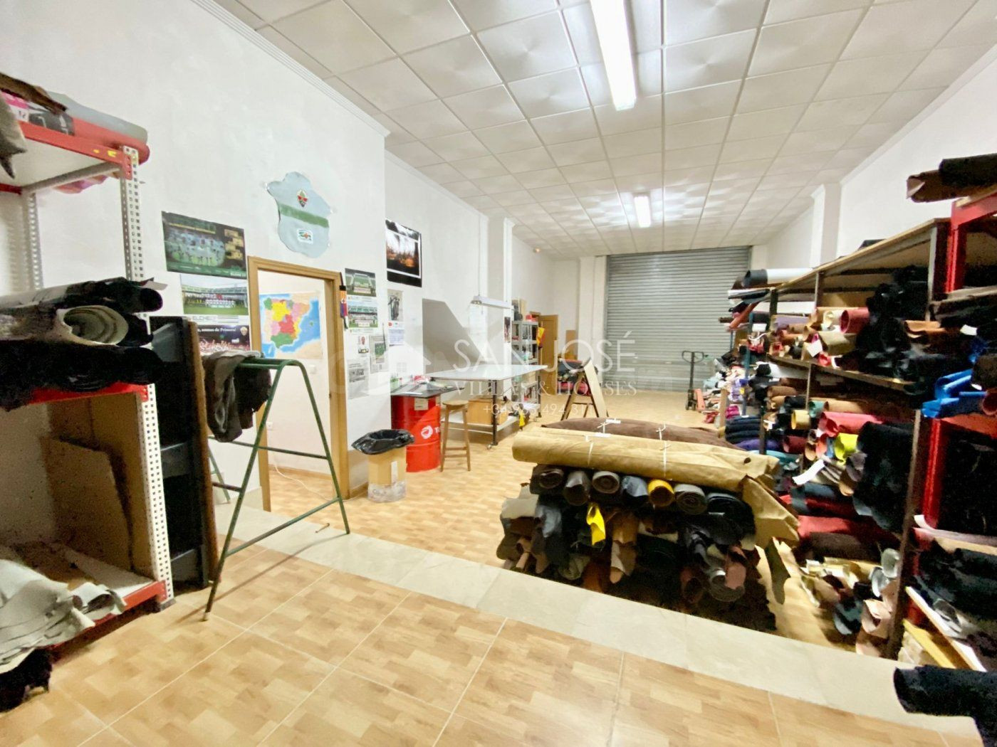 VENTA DE LOCAL COMERCIAL EN NOVELDA