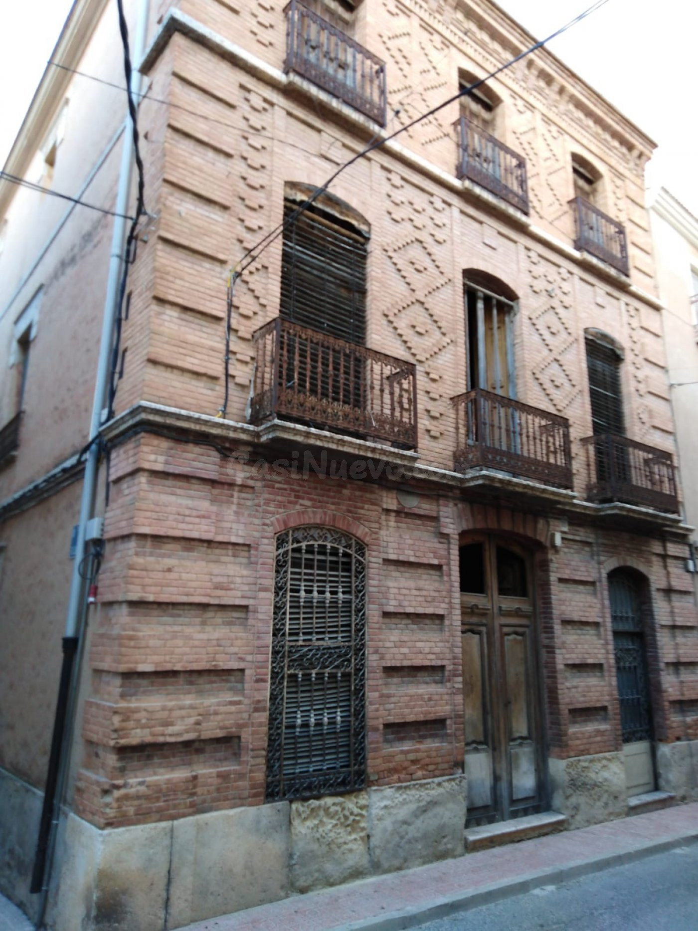 casa-palacio en el pueble de Caudete
