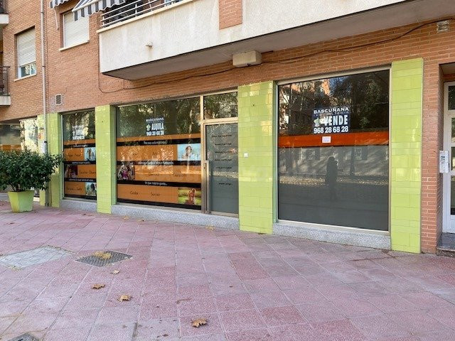 Venta de local comercial en la Flota proximo al centro de salud.