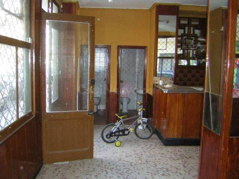 Local comercial en venta en Alcalá de Henares Local comercial pardaleras