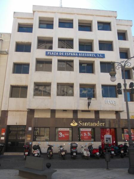 LOCAL EN PLAZA DE ESPAÑA