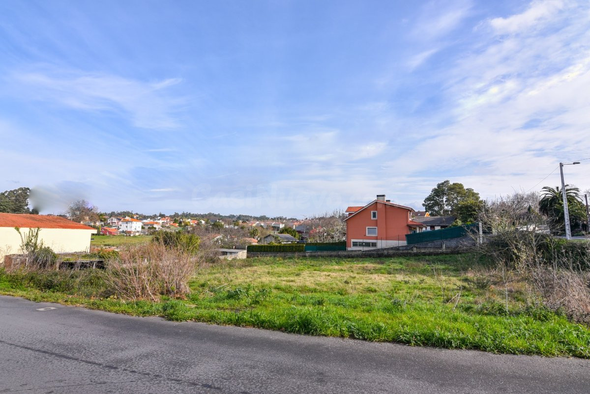 Parcela urbana en Dorneda-Oleiros, de 531 m2.