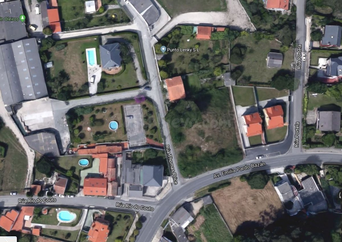 Parcela urbana en Dorneda-Oleiros, de 539 m2.