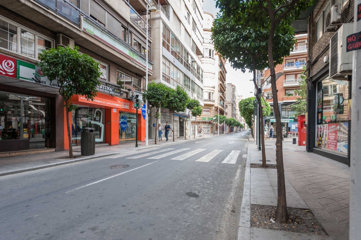 Alquiler local comercial Murcia Centro. Zona Correos