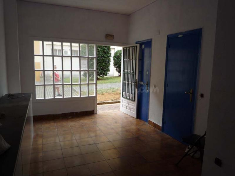 Local comercial en venta en Santander con 1 baño Local comer