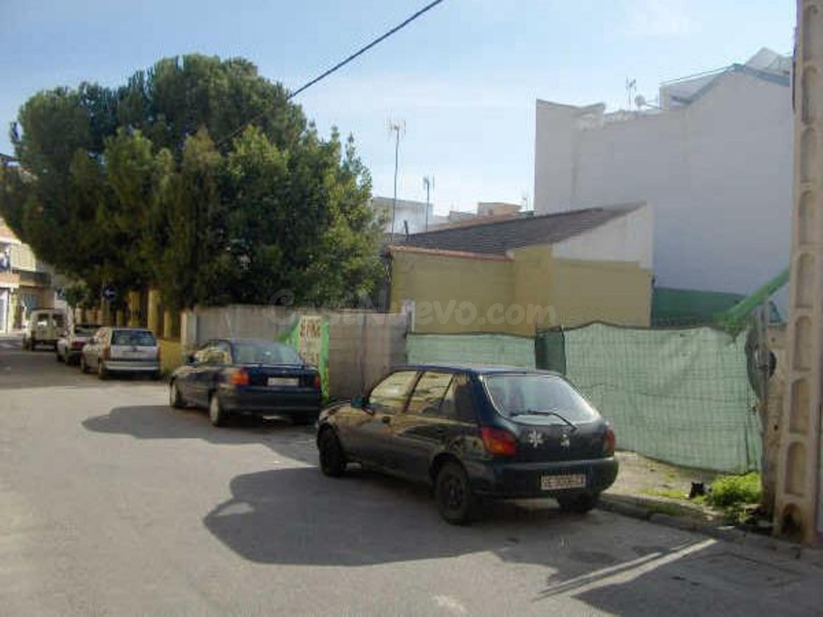 Solar edificable en Armilla