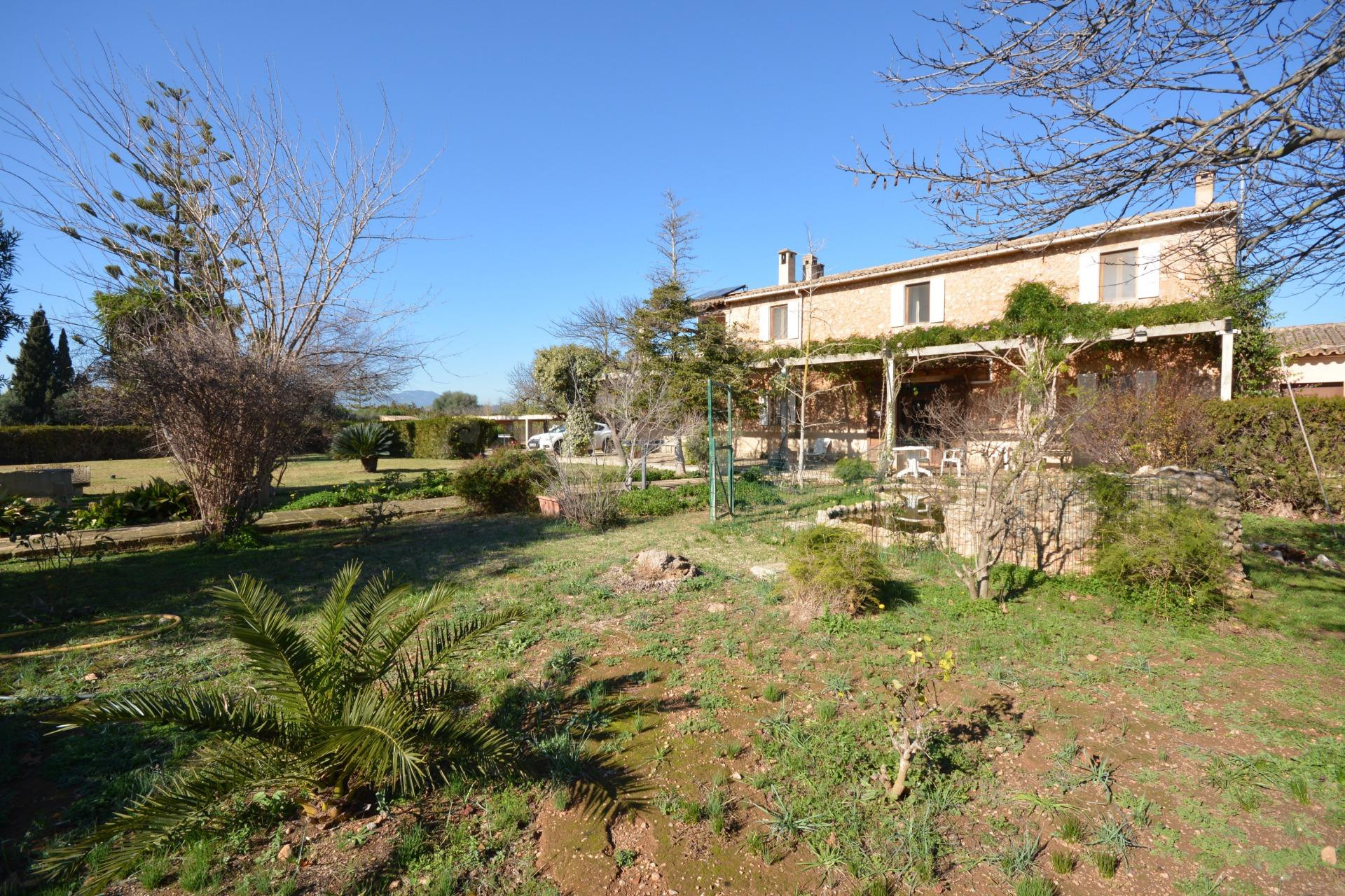 Rústica con jardines, piscina y vistas a la Sierra de Tramun - foto 3