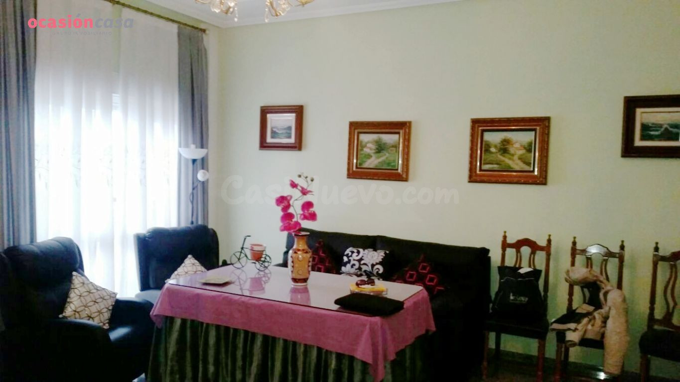 VENTA DE CASA DE DOS PLANTAS - foto 3