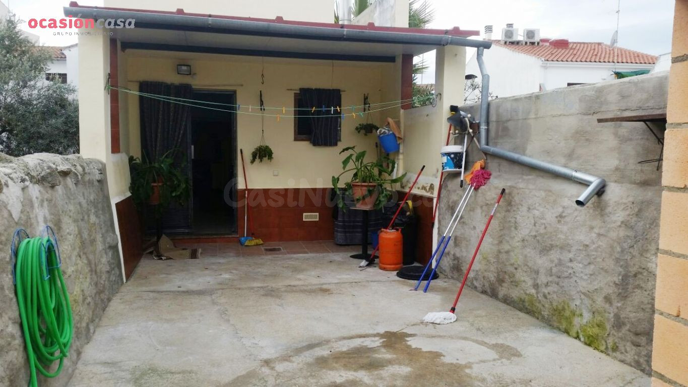 VENTA DE CASA DE DOS PLANTAS - foto 4